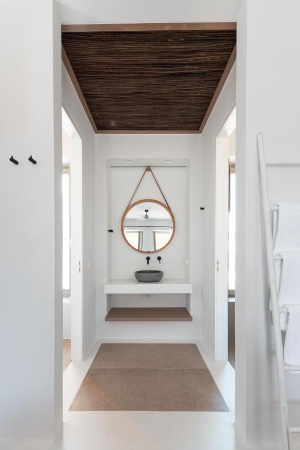 Cove Paros Hotel Náousa Eksteriør billede